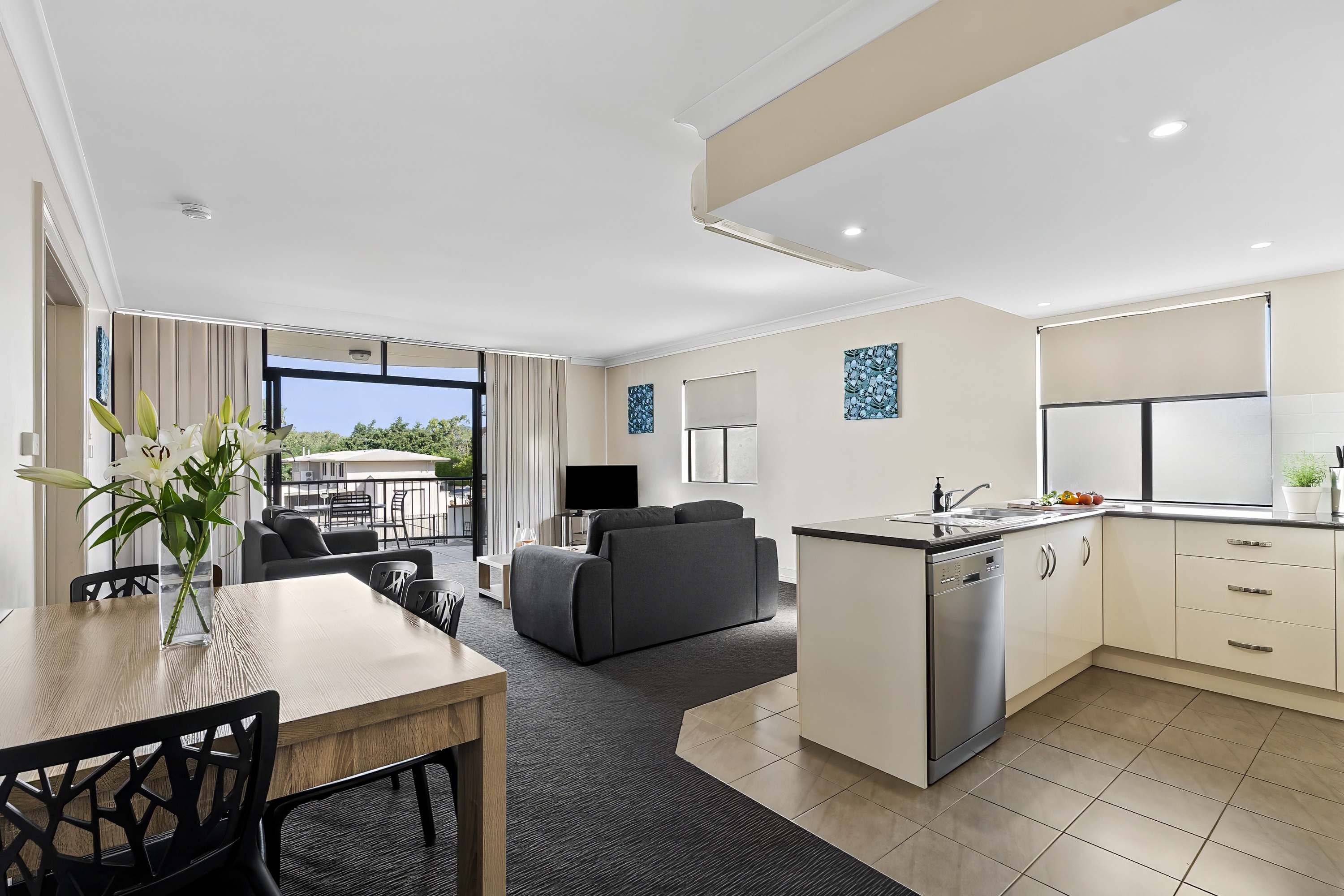 1 Bedroom Apartment